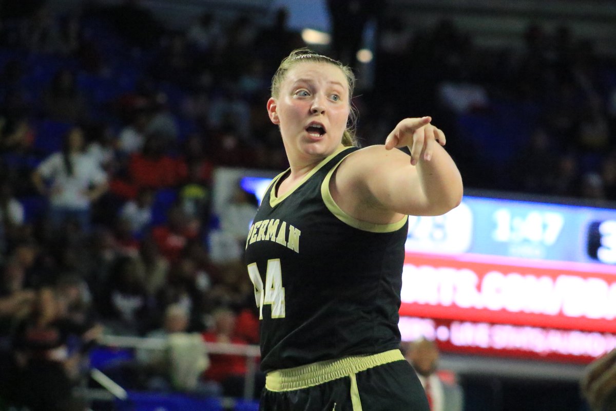 U_C_Reporter's tweet photo. Upperman Lady Bees win state championship in victory over Jackson South Side. STORY, PHOTOS and HIGHLIGHTS: https://t.co/lWyIb8lCZO #UCReporter https://t.co/OYtOUbMon5