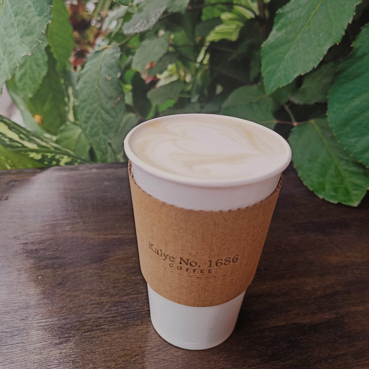 HappyFoodies's tweet photo. Interesting to see some curb-side cafe thriving in your neighborhood. If you happen to be at Okra St in Manggahan in the afternoons, check out Kalye no 1686 cafe for quality brewed and espresso. https://t.co/Oi3ffpg3EU