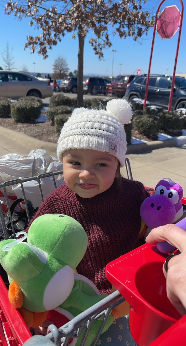 ltcomstock's tweet photo. not my kid finessing me and her daddy to buy her not one, but two yoshi plushies😭 she looks so #accomlished then fell asleep while holding them 🥺 https://t.co/LihFFZIfL8