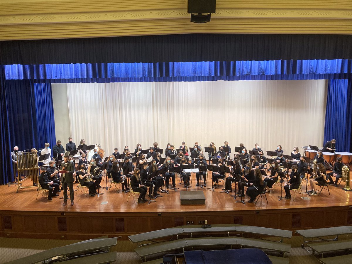 Congratulations to LHS Band director Mr Richard Goss for conducting the Broome County BCMEA Honors Band @LCSDLHSPrinc @LCSDSuper