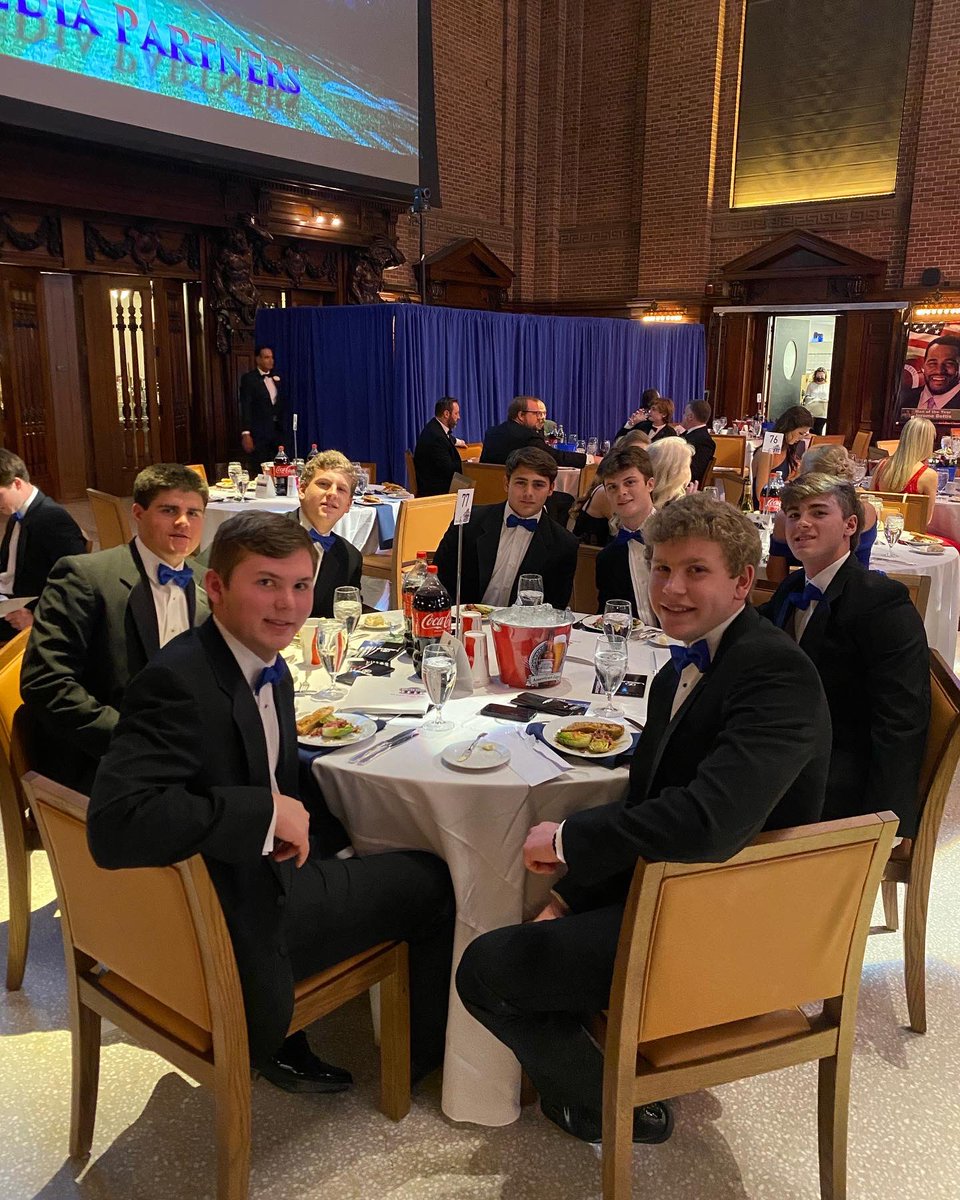 Darien Blue Wave Football tweet media