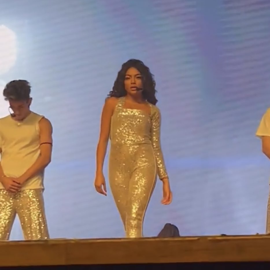 AnyGSource_'s tweet photo. É uma honra ver você performar. Ver a sua entrega, dedicação e força, é inspirador. Você é o nosso maior orgulho, sempre. Nossa superstar ❤️

ANY GABRIELLY ARTISTA https://t.co/nlBejMz83R