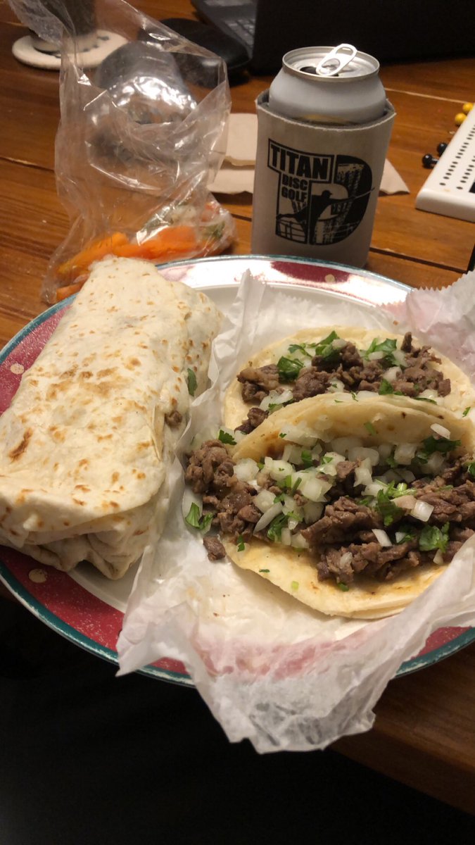 KelvinAdams1's tweet image. La Juas was popping tonight! #trip3 #burritoandtwo🌮