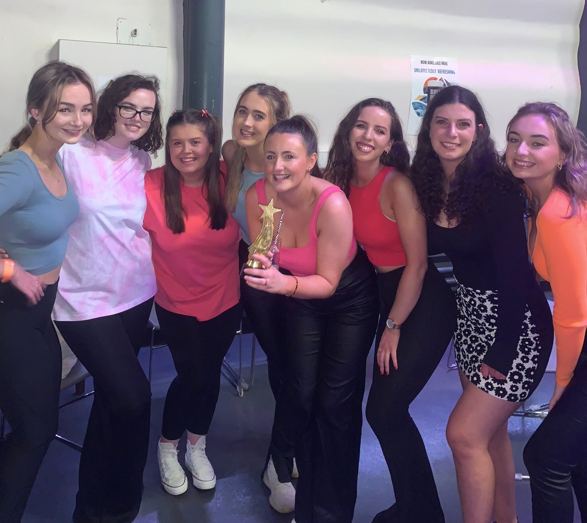 Cuallacht Cholmcille 💚 (@cuallachtmanuad) on Twitter photo Tháinig cailíní ó choiste na Cuallachta sa tríú háit i gcomórtas ‘Maynooth’s Best Dance Crew’ 2022 Déardaoin🎉🍾💃
Comhghairdeas le <a href="/MUDanceSociety/">Maynooth Dance Society</a> as an méid airgid a bhailigh sibh do charthanacht na bliana agus as oíche den scoth a eagrú !💜
#cuallachtcholmcille #gaeilge Tháinig cailíní ó choiste na Cuallachta sa tríú háit i gcomórtas ‘Maynooth’s Best Dance Crew’ 2022 Déardaoin🎉🍾💃
Comhghairdeas le <a href="/MUDanceSociety/">Maynooth Dance Society</a> as an méid airgid a bhailigh sibh do charthanacht na bliana agus as oíche den scoth a eagrú !💜
#cuallachtcholmcille #gaeilge