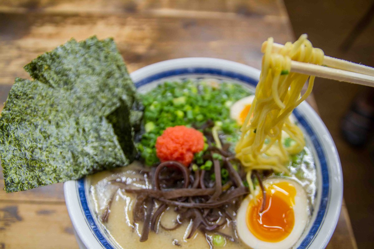 5amRamen's tweet photo. Ramen shop Urinbo has the best tonkotsu ramen in Asakusa (Tokyo), hands-down. It's relatively light, clean tasting, and deliciously silky.

From the Vault ~ 
https://t.co/W1GIMHB4Bw

#tonkotsuramen #ramen #Japanesefood #ramennoodles #eatramen #Asakusa #noodles #5amRamen https://t.co/elmVsPgfqN