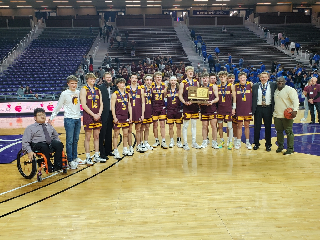 Hillsboro_AD's tweet photo. 2A State Champions!!
Hillsboro 60 St. Mary's 32 https://t.co/N0iBbKMQq1