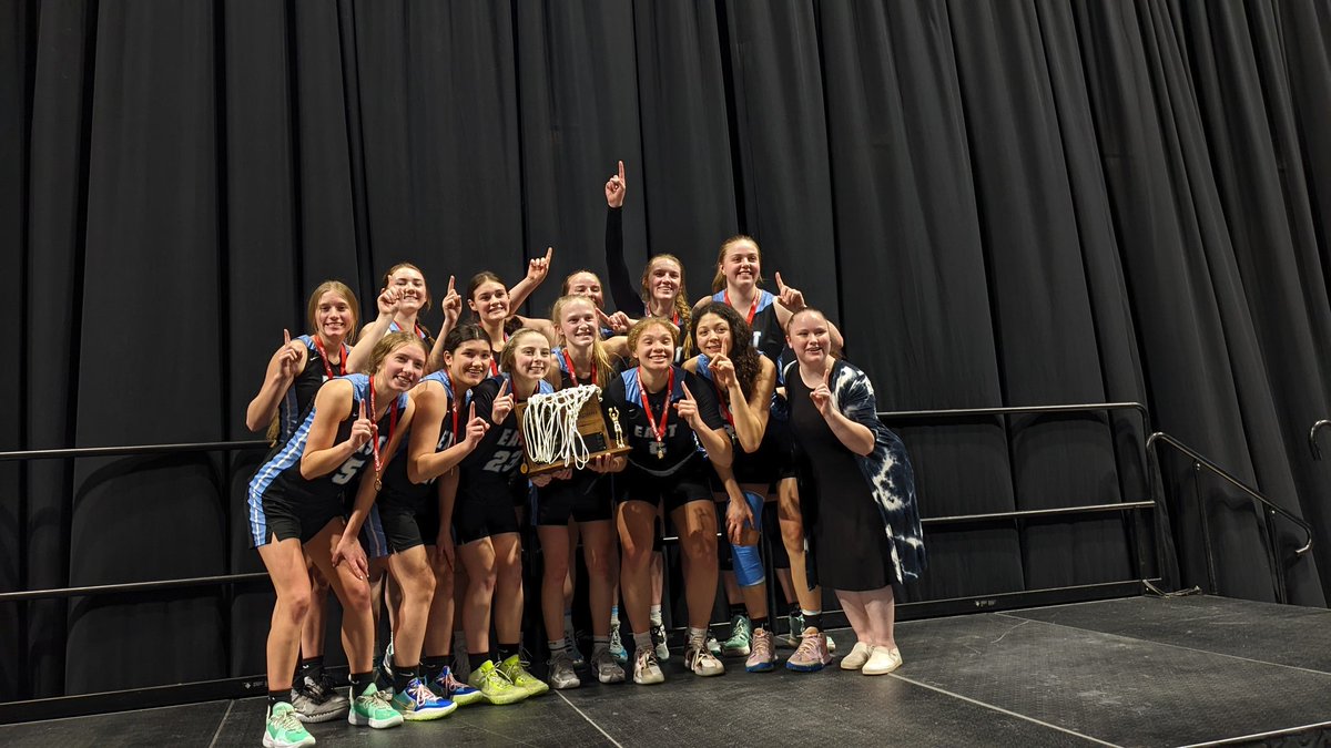 Congratulations to the 4A Girls Basketball State Champions in 2022 - the Cheyenne East Thunderbirds - they go back-2-back and win the 6th title in school history.
#wyopreps
