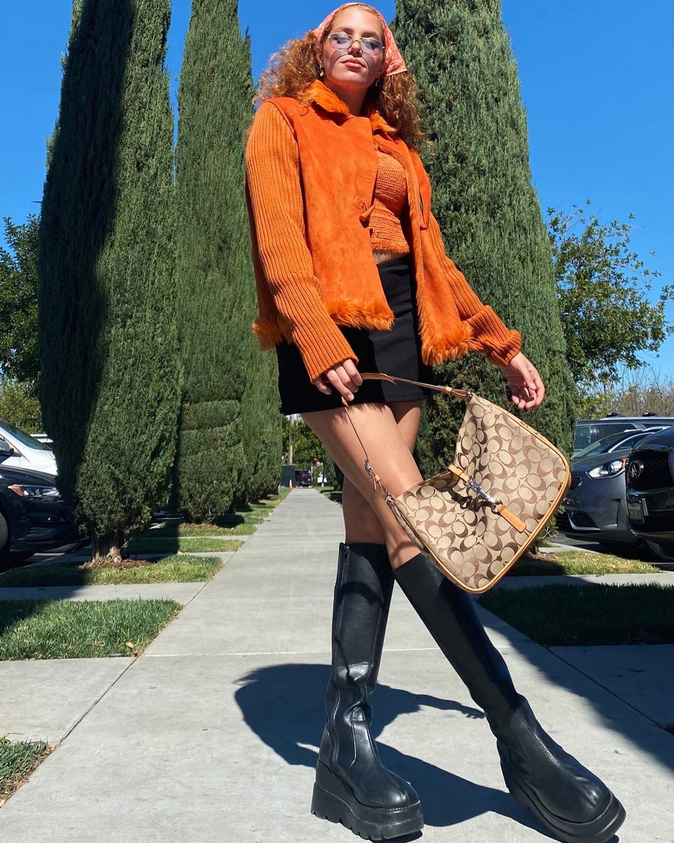MahoganyLOX's tweet photo. Day 14 🍊 https://t.co/tdZl6gN9nG