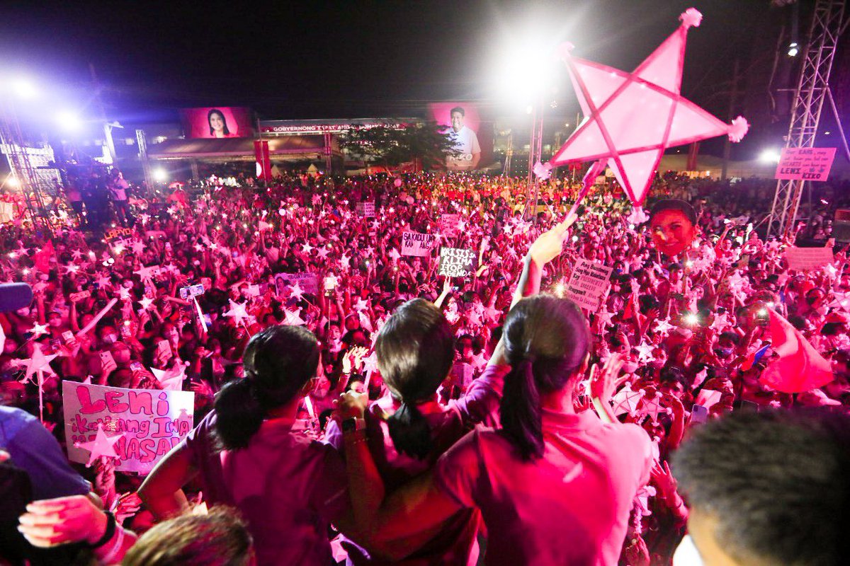 lenirobredo's tweet photo. Looking back at the week that was and I want to say thank you again to Bacolod and the whole Negros Occidental. 

It's still surreal to me how your love transcended to defy the odds. Damo nga salamat for showing up 86,000-strong for us. Paglaum—kayo yun para sa akin💖💖 https://t.co/Jz2FGKyXZF