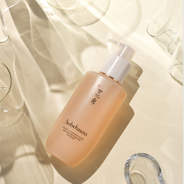 cherryB_sp's tweet photo. #Sulwhasoo Gentle Cleansing Foam 200ml.

โฟมล้างหน้าสูตรอ่อนโยน ที่อุดมด้วยคุณค่าของสมุนไพรแบบดั้งเดิมของเกาหลี ให้ฟองครีมนุ่มละมุน ช่วยทำความสะอาดสิ่งสกปรกได้อย่างหมดจด โดยไม่ทำให้ผิวรู้สึกแห้งตึงหลังล้างหน้า

💰ราคา 499.-

#พร้อมส่ง #สกินแคร์เกาหลี https://t.co/VE8Is9wWeE