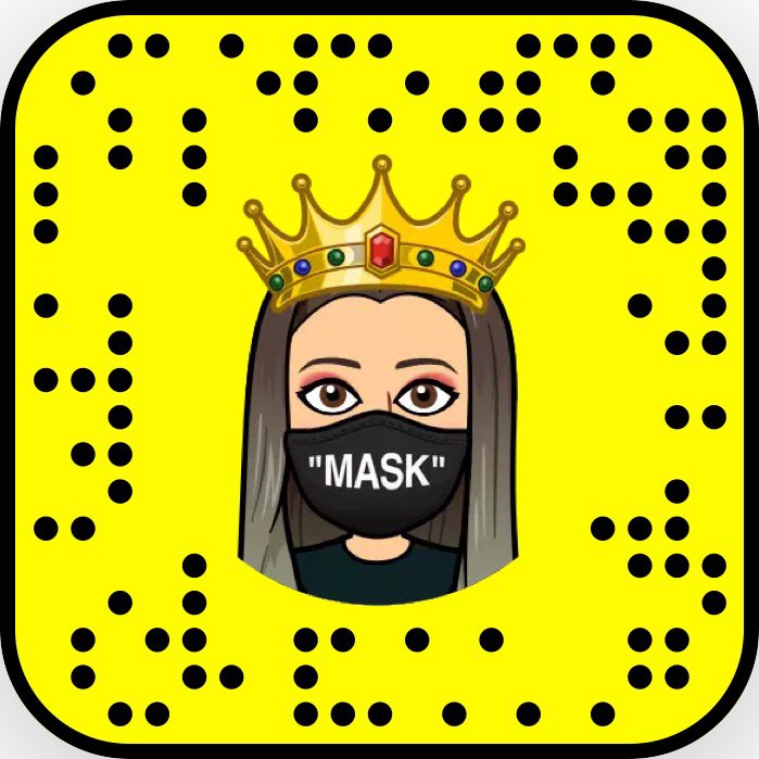 أنا امرأةٌ .. على ذّمة نفسي
القليل لا يكفيني .. والكثير لا يغريني
ثابتة دومًا أمام أهدافي
شامخة أمام انتصارتي، 
لي من هذه الأرض نصيب
ومن هذا النصيب سأحيا كما أشاء وأريد
 #السناب