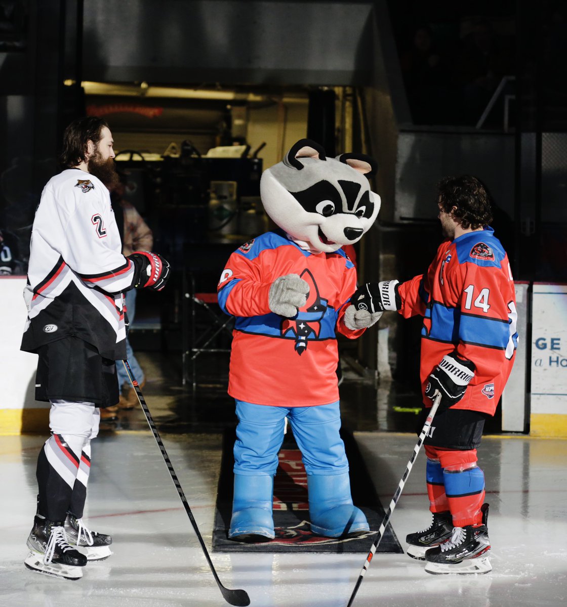 trashpandas's tweet photo. Stick taps to our friends at the @HuntsvilleHavoc for letting Sprocket drop the puck on #TrashPandas Night! 🏒 https://t.co/sMuNbO7sFN