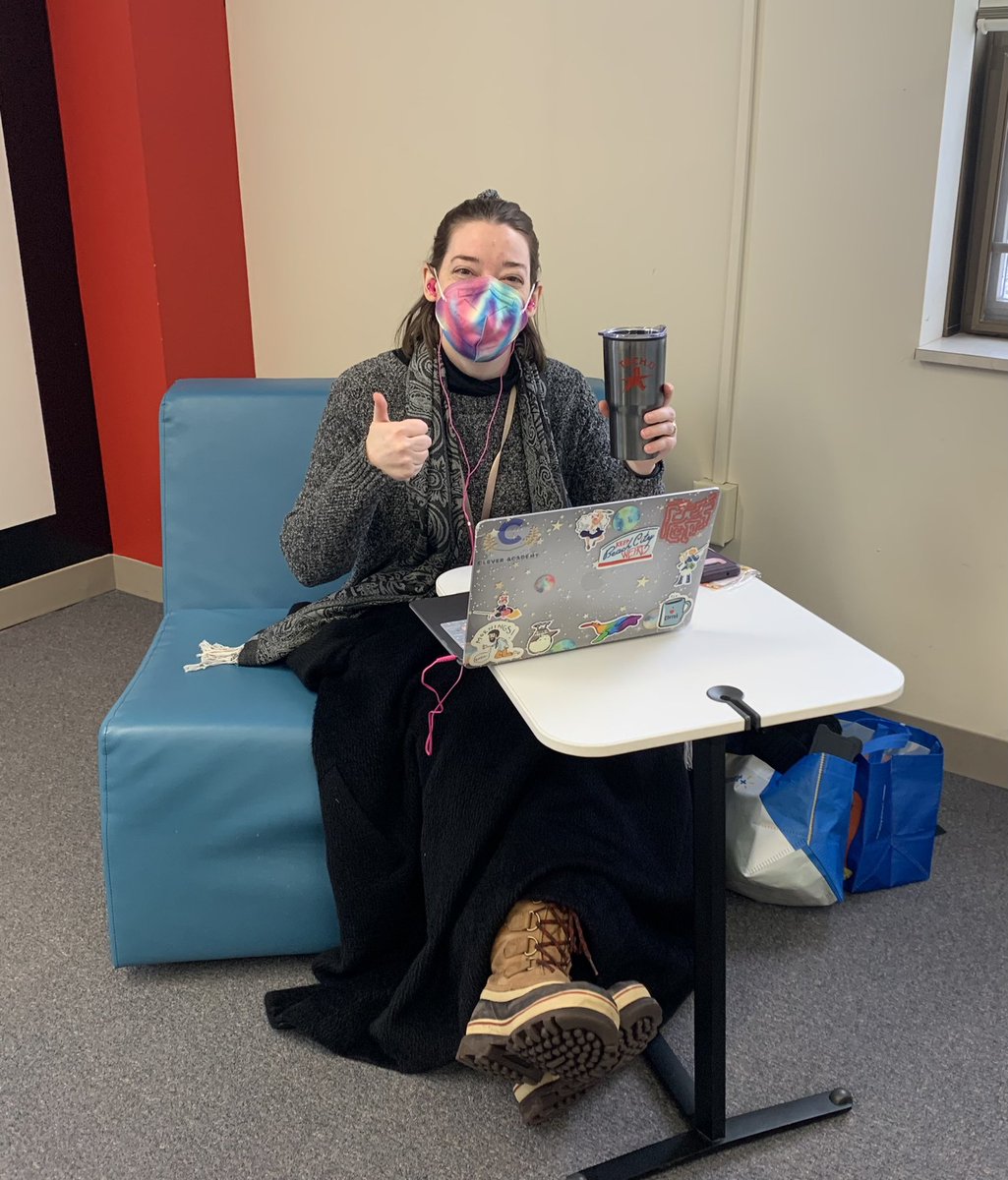 AHSpeechDebate's tweet photo. Our judges who are so generous with their time make all of this possible…even during spring blizzards…thank you Gwen and Caitlin!! https://t.co/LoNfnjKRHb
