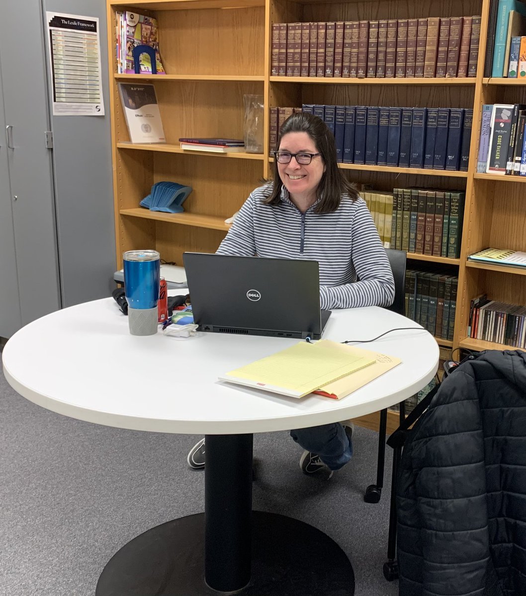AHSpeechDebate's tweet photo. Our judges who are so generous with their time make all of this possible…even during spring blizzards…thank you Gwen and Caitlin!! https://t.co/LoNfnjKRHb