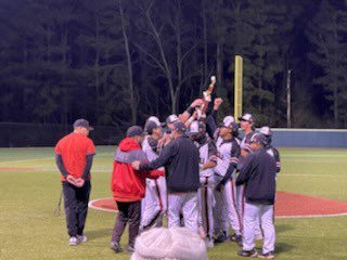 Dibollbsb's tweet photo. Champs! Great weekend for the boys as they get ready for district. Going 4-0 beating 3 ranked teams and winning the championship 5-0 over no. 13 4A Godley. That making us 15-0 on the season. @3ATxHsBaseball @TxHS_Baseball https://t.co/s0E749Nb92