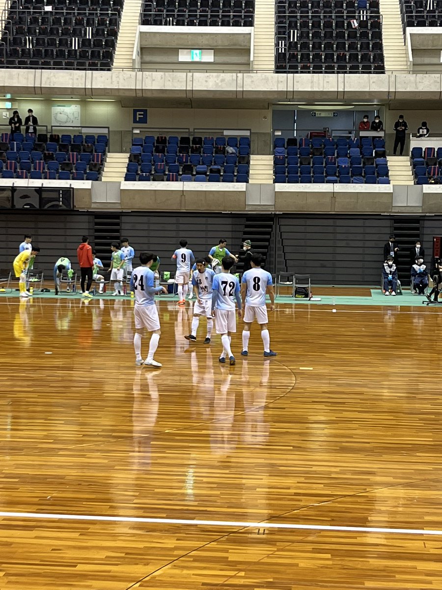 westyang's tweet photo. キックオフ！ https://t.co/6jFdQfTrEJ