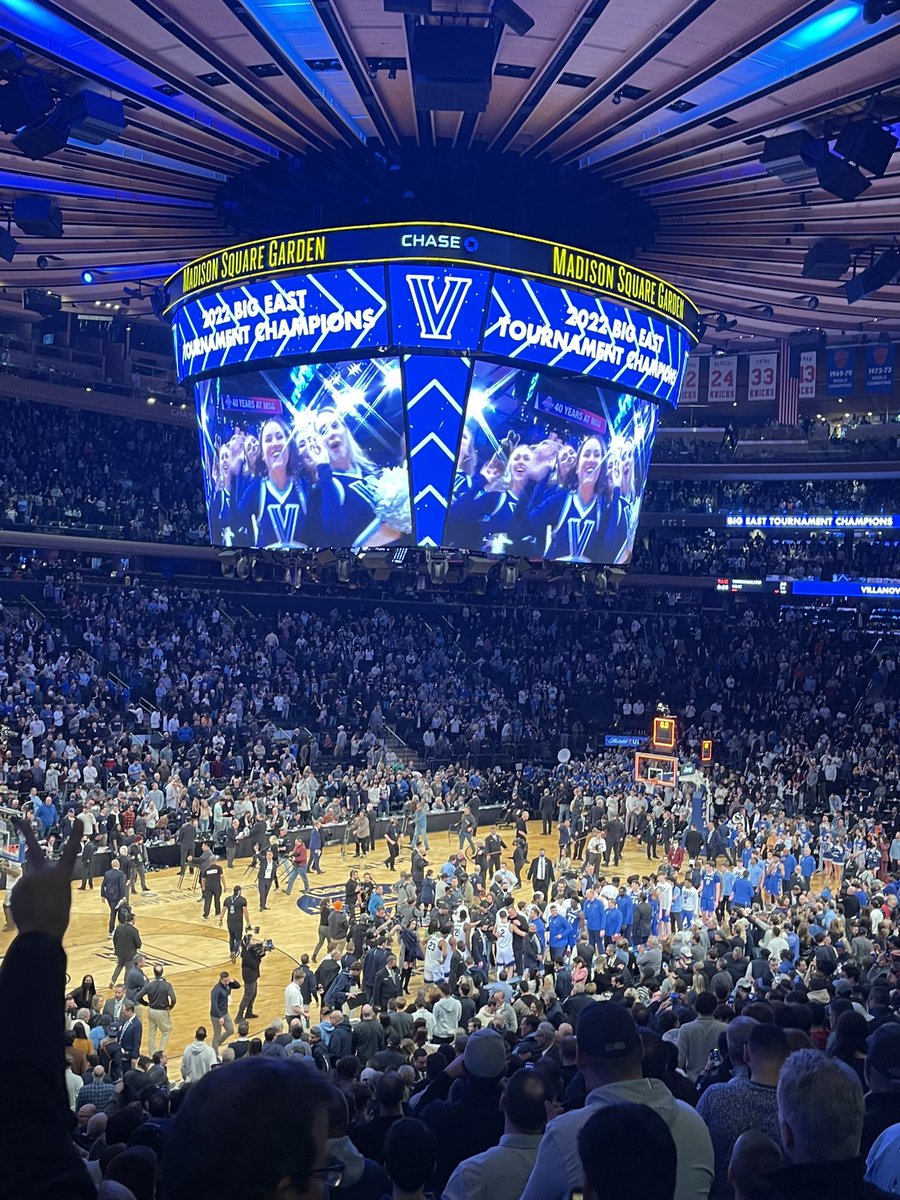 MartyCPA's tweet photo. What a team!!! Entire team effort. Proud of our @McCarthyCPA man @J_Swizz23 on an outstanding tournament. https://t.co/gYbjy7weVq