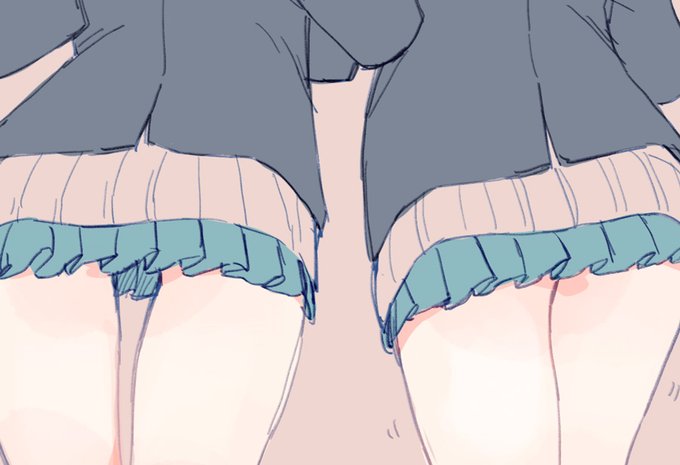 【FANBOX更新】紺ブレ&ミニスカのギャルちびっこちゃんとノーマルちびっこちゃん(*^ω^*)プリティーなお尻イイよね! 
https://t.co/kUNojgw7GX 