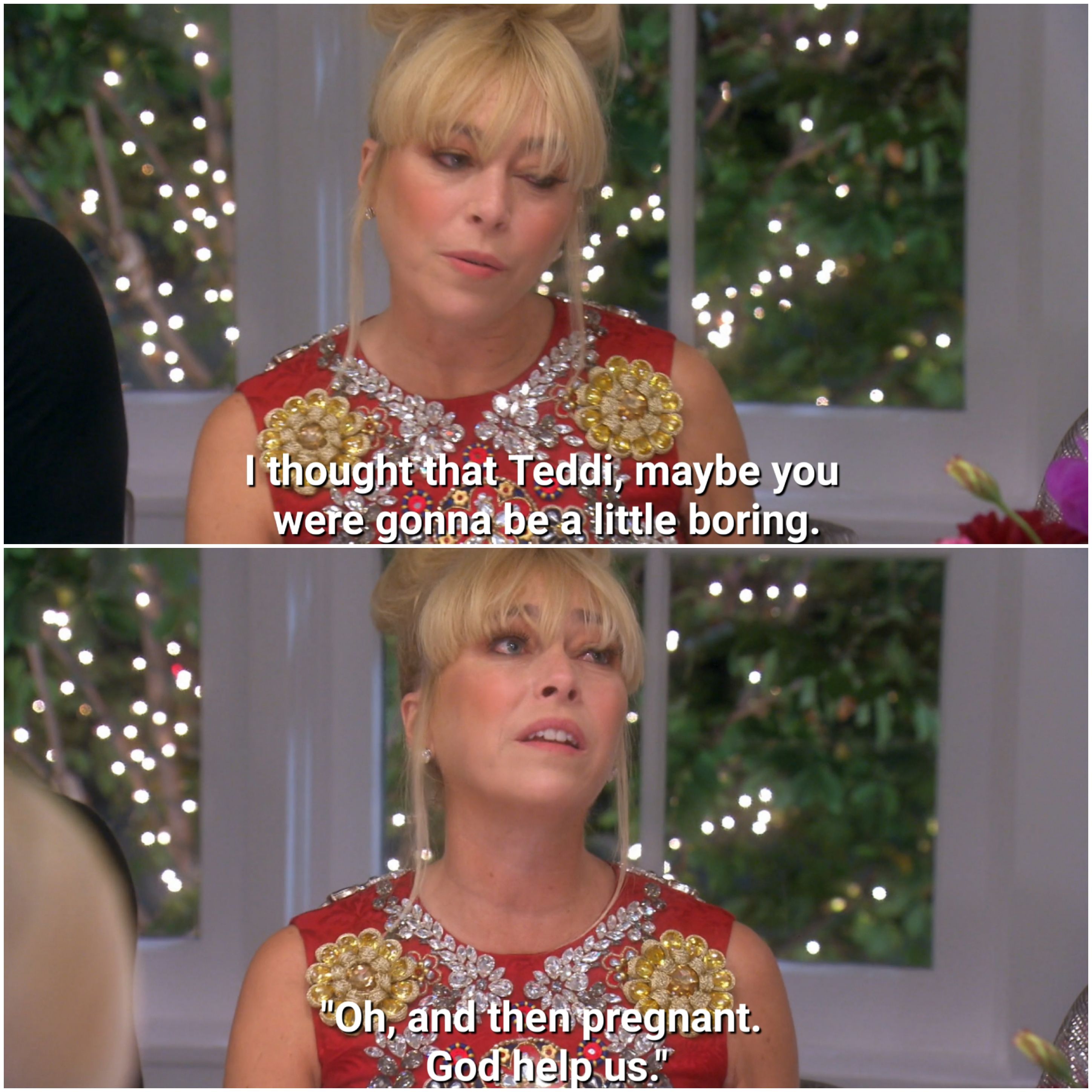 FNseTr5XEAgknjA?format=jpg&name=4096x409