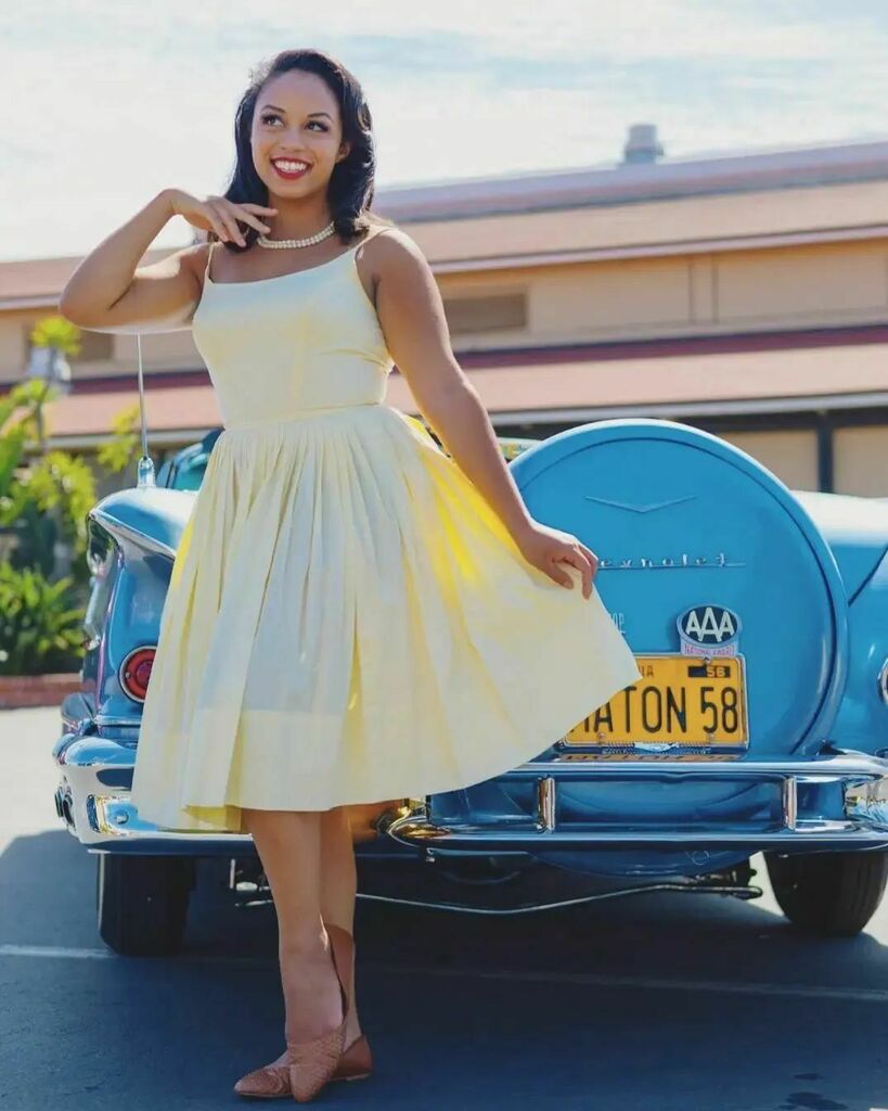CPinups's tweet photo. Happy Saturday featuring @dacarabutmakeitvintage
Reposted from @dacarabutmakeitvintage Give me long days and warm nights. The colder (for California) weather has made me eager for Summer.
📸: @jacksynnash 

.
#pinup #pinupsofcolor #vintage #vintagemod… https://t.co/Sk1ZTx3b6n https://t.co/ePFVLubRZp
