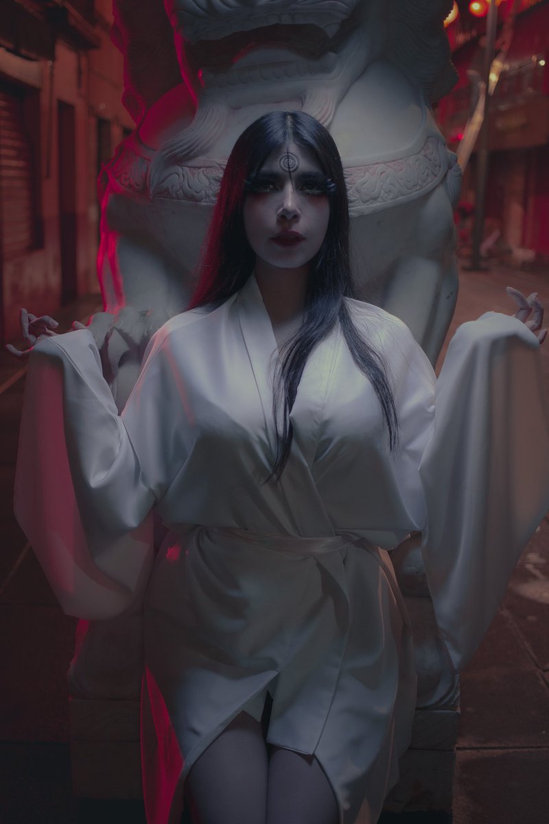 catokusanagi's tweet photo. Ghost (Original visual concept)
By @cosmic_hi
Canon EOS 5D Mk II + 40mm 1:2.8
#ghost #ghostconcept #halloween #halloweenmakeup #halloweenoutfit #barriochinocdmx https://t.co/tCHwa6M8f0