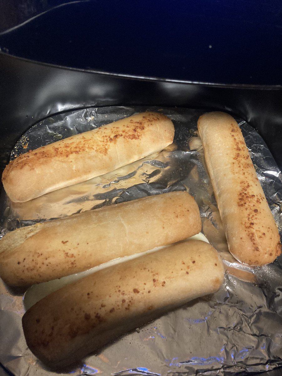 RussSolis79's tweet photo. Long day at the hotel. But damned if I can still come home and make a wicked lasagna with this Bosco breadsticks. IFKYK. My boy is home! I haven’t seen him in 2 months! #BoyDad this lasagna is straight up sensational. #PatOnTheBack #BeerMeNow https://t.co/LXRvxd5SA6