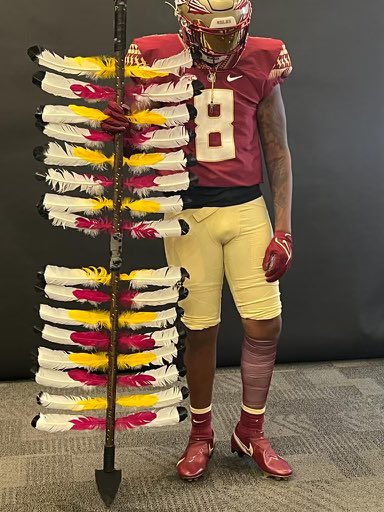 ApopkaFootball's tweet photo. Junior WR/TE @BryceHarrison2x looking good in Garnet and Gold during his visit to @FSUFootball #hokahey #apk #godarters #co23 https://t.co/hRToEUdhN7