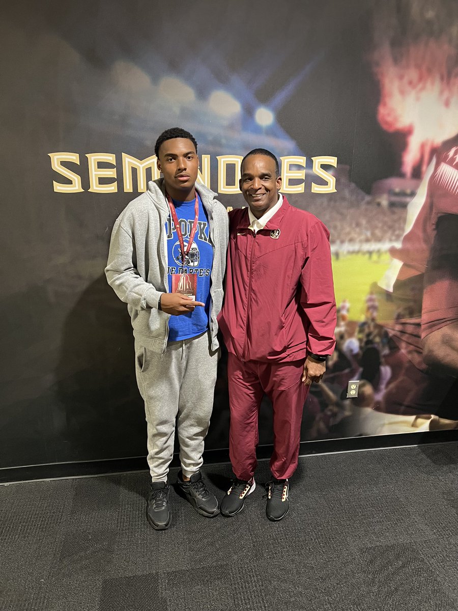 ApopkaFootball's tweet photo. Junior WR/TE @BryceHarrison2x looking good in Garnet and Gold during his visit to @FSUFootball #hokahey #apk #godarters #co23 https://t.co/hRToEUdhN7