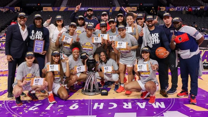 HowardU's tweet image. 2022 MEAC CHAMPIONS 👏🏾🏀💙❤️
 Congratulations @Howard_WBB