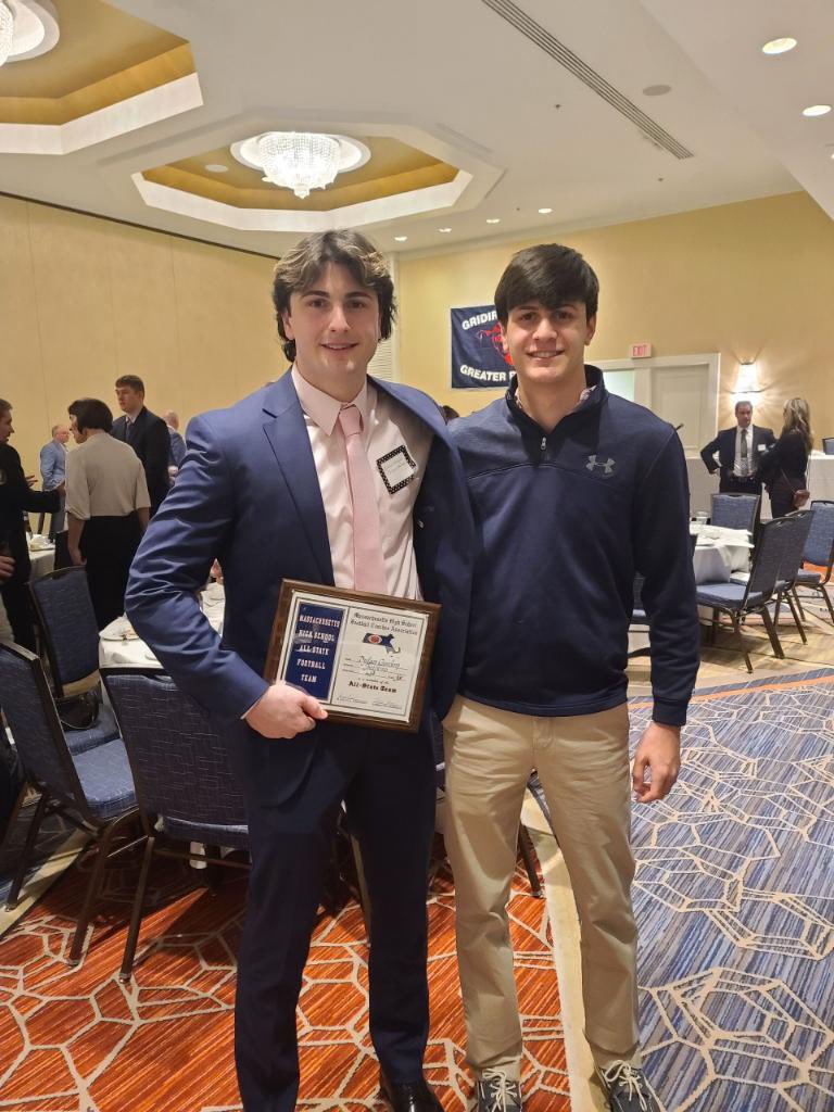 DylanGordon_1_8's tweet photo. Had a great time at the Super 26 All-State banquet! Such a tremendous honor! https://t.co/oy0hhL10vn