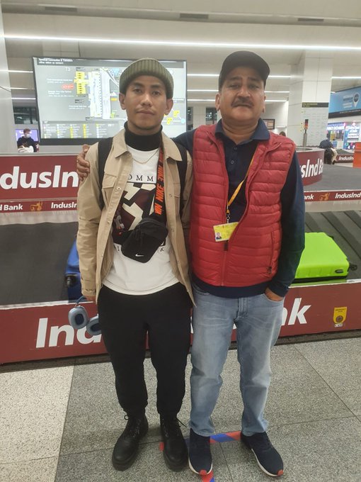 NELiveTV's tweet photo. #Breaking | 📌 All students of #ArunachalPradesh stranded in Ukraine are back home: CM Pema Khandu.
📌 Sanata Manglong, the last student from the state, was successfully evacuated and returned to India.
#StrandedStudents #OperationGanga #missionganga #northeastlive #northeast https://t.co/Rp79nv60Zt