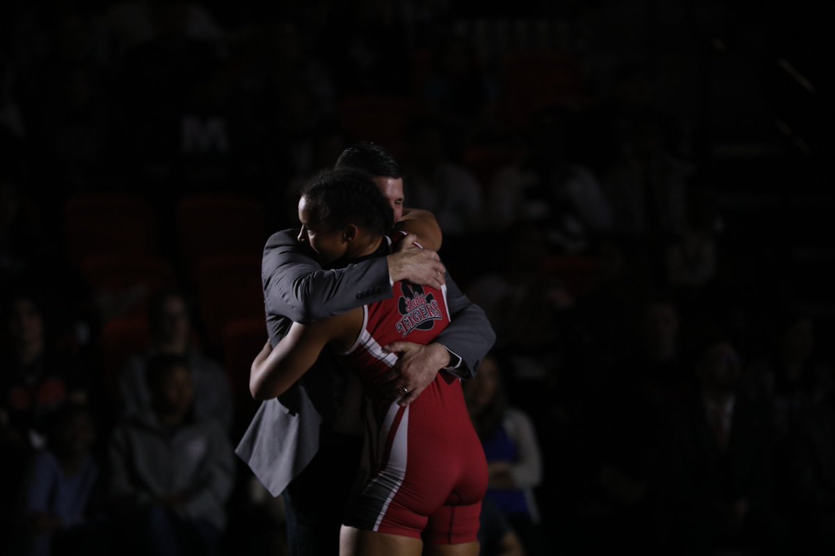 CvilleWWrestle's tweet photo. Your 2022 NATIONAL CHAMPION at 155 lbs, KENYA SLOAN!!! 

#WeAreCU https://t.co/FjBOIUp4oR
