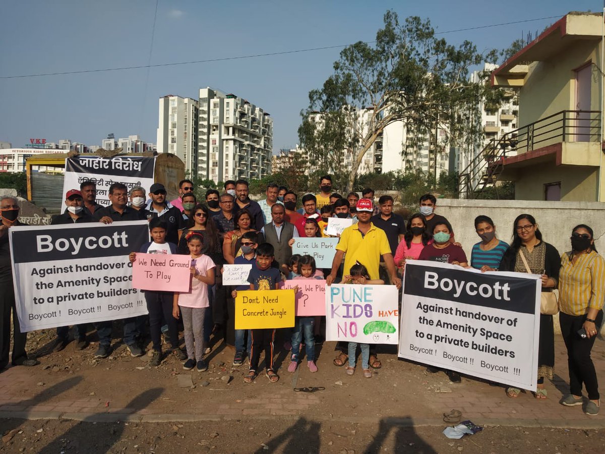 KharadiKrw's tweet photo. Kharadi Residents protested to cancel the order of transferring the amenity space(Exhibition land) to the builder.
#SaveKharadiExhibitionLand

@PMCPune @AjitPawarSpeaks @suniltingre @Dev_Fadnavis @MirrorPune @LokmatNewsEn @SakalMediaNews @Matapune @TOIPune @MoHUA_India https://t.co/oL0Zdr3tiF