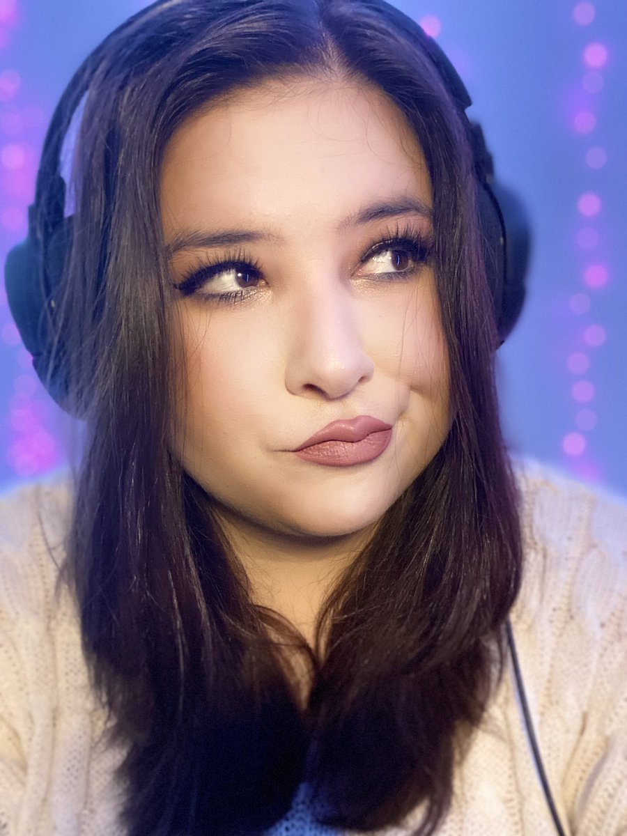 vynixia's tweet photo. Wondering how I got talked into playing Valorant. 

Live with variety games! #twitchstreamer #twitchtv #Live https://t.co/xkBnOlivfn https://t.co/oWf3OrrYWf
