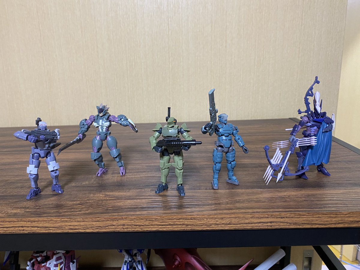KarumaKamui's tweet photo. ヘキサギアガバナーとボルトレックスとロードインパルス完成‼︎ヘキサギアはやっぱりかっこいい。
#ヘキサギア https://t.co/HbTLuR7gwp