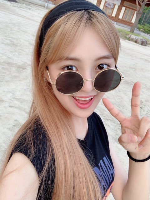 kyungjupics's tweet photo. 190802 old fancafe update

#픽시 εïз #엘라 https://t.co/wKRBJ13M72