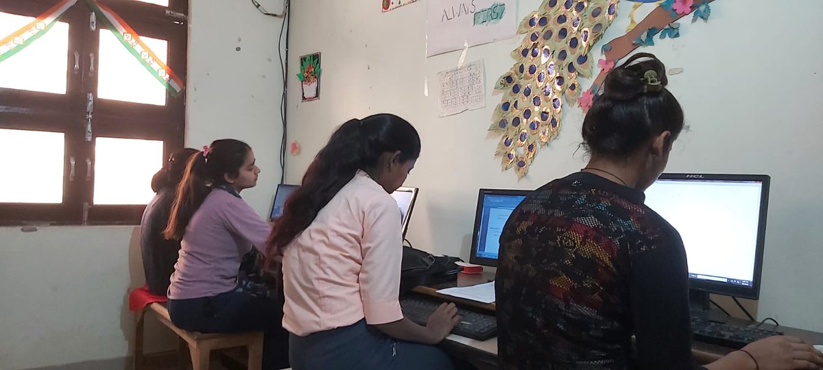 LbstiC's tweet photo. Admission aopen 
#NTT
#PTT
#NPTT
#CTT
#computers #teacherstudent #teachertraining #Teachers 
#SpokenEnglish
Avail women's month offer!
@ShrichandSharma @NITIAayog @ncteDelhi https://t.co/mhYf7Xy2uf