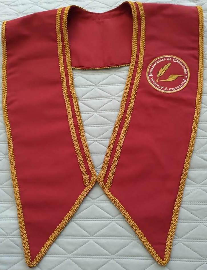 En la actividad virtual también anunciaron los mandatos y las insignias características de los Académicos de Número. <a href="/aicp_oicp/">AICP - Ceremonial y Protocolo</a> <a href="/OICP_Protocolo/">OICP</a>