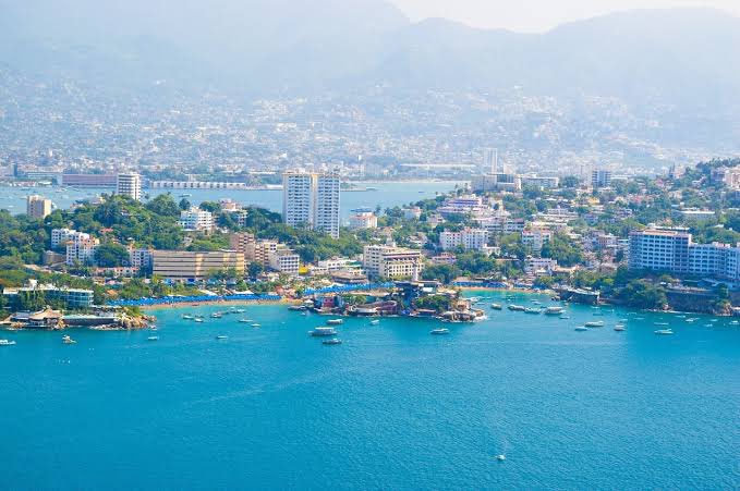 Por Acapulco tweet media