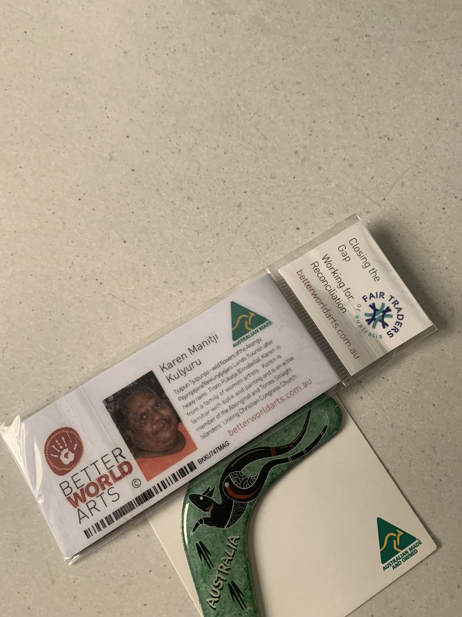 ShirlynC57's tweet photo. Picked up a magnet and bookmark at a  discount souvenirs shop over the weekend 😊 Aboriginal designs are so beautiful! And Aboriginal artists are so talented! #nursing1008 #FirstNations https://t.co/zJosysTqB2