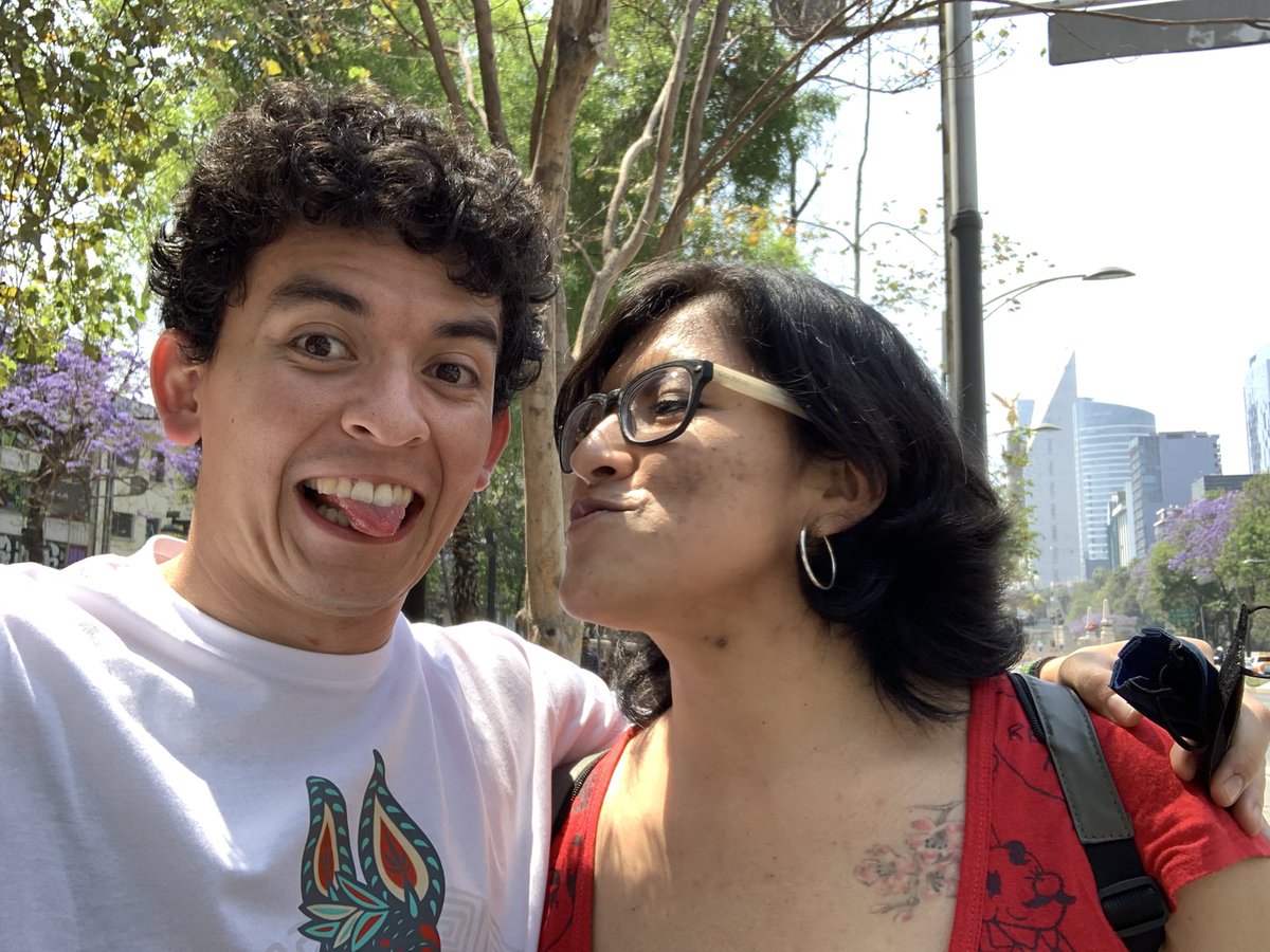 GaboSayaRanza's tweet photo. Porque días espectaculares se pasan a lado de personas espectaculares. Y que mejor con la mujer más espectacular que conozco. La que me motiva y me enamora sin límites. Gracias, corazón mío!!!! Por días como los de hoy y por siempre estar a mi lado.
#SolosTuYYo
@AideCordova https://t.co/PChBtoh7BO