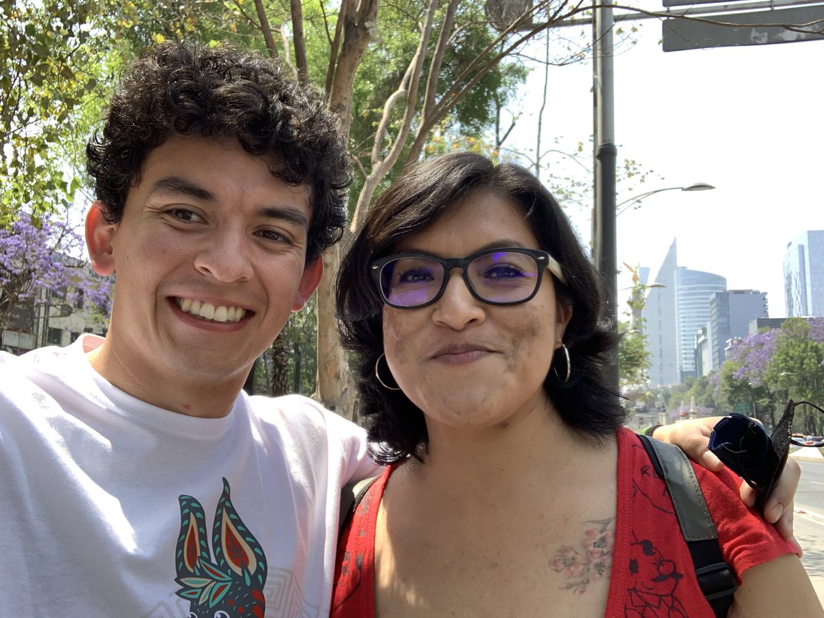 GaboSayaRanza's tweet photo. Porque días espectaculares se pasan a lado de personas espectaculares. Y que mejor con la mujer más espectacular que conozco. La que me motiva y me enamora sin límites. Gracias, corazón mío!!!! Por días como los de hoy y por siempre estar a mi lado.
#SolosTuYYo
@AideCordova https://t.co/PChBtoh7BO