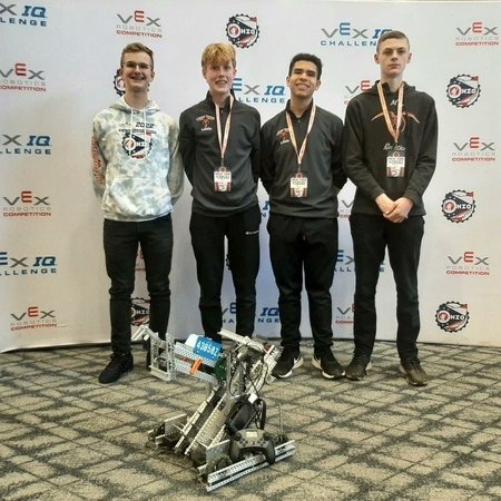 MVRobotics43050's tweet photo. 1st year at MV for us to have a HS VRC program. Incredibly proud of MVHS Robotics. VRC at HS level is extremely competitive in OH. Through hard work they fought to State. Now waiting for an email to see if our Skills Score was enough to make World's. #OneTeam6Bots #mvrobotics 🤖 https://t.co/XMgQRvKFpz