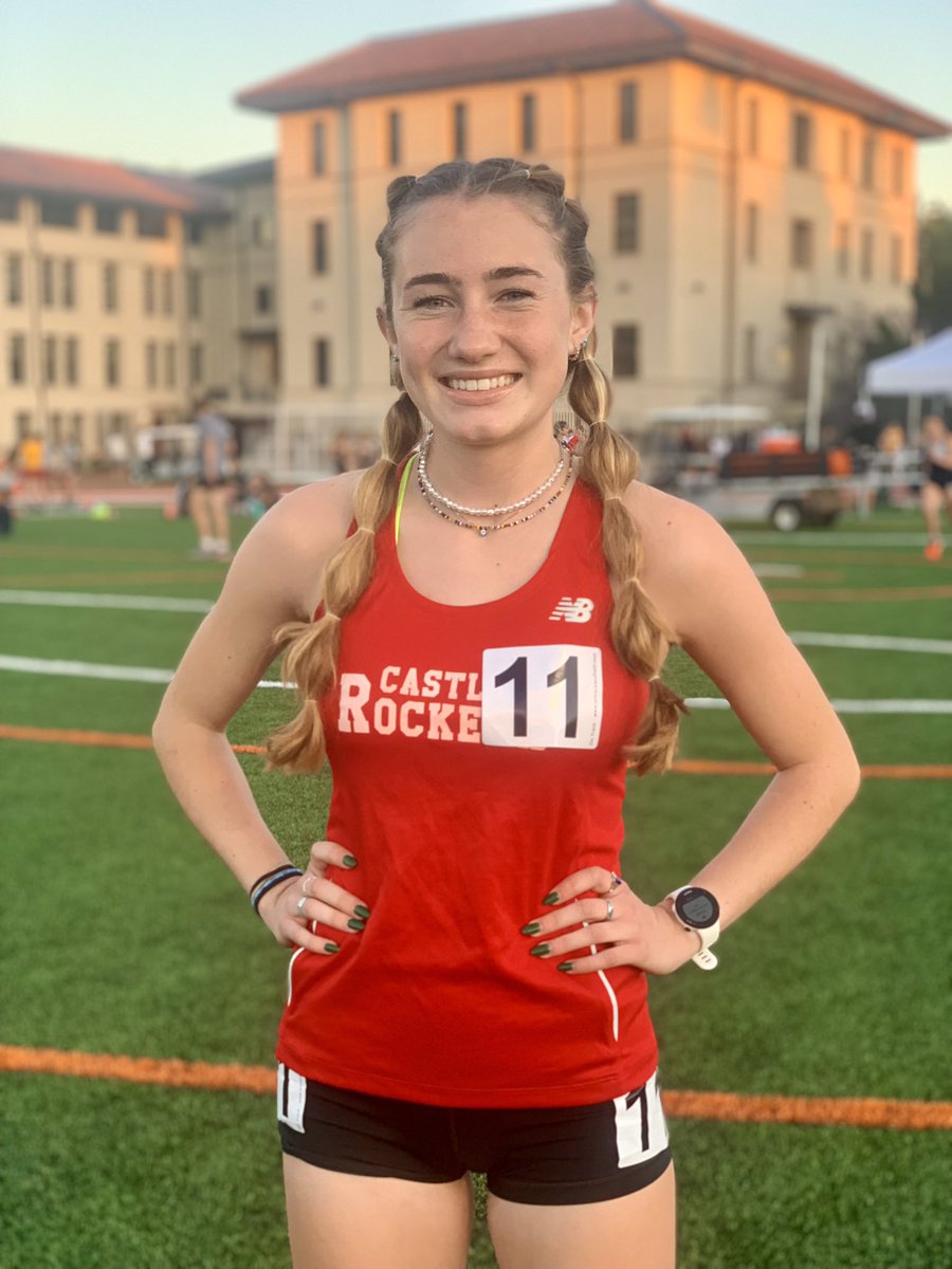 NorthgateXCTF's tweet photo. Megan Malloy just ran 18:55 to destroy Northgate’s 5k record. She ran ‘unattached’ in her first collegiate meet at the Occidental College Distance Festival. 12 1/2 laps of pure joy - road trip buddy Emma Cairns and Bronco alum and Scripps athlete Olina Wong keep her company. https://t.co/XrDdyAQhMW