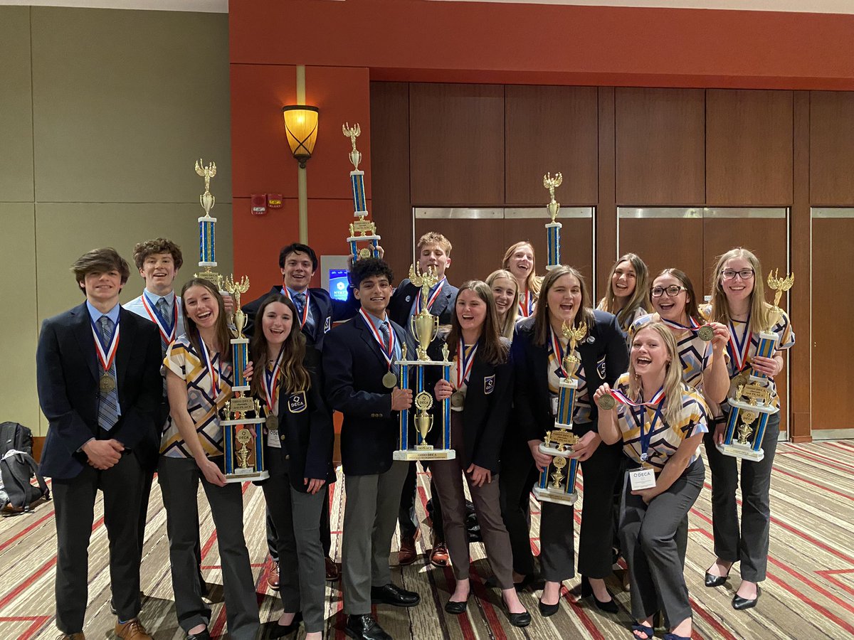 PburgDECA's tweet photo. This group of seniors broke two records this year for PHS DECA. The most number of trophies brought home from state competition (7) and the biggest group of international qualifiers (15)! So very proud of all of them! https://t.co/8YlGvb8aLb