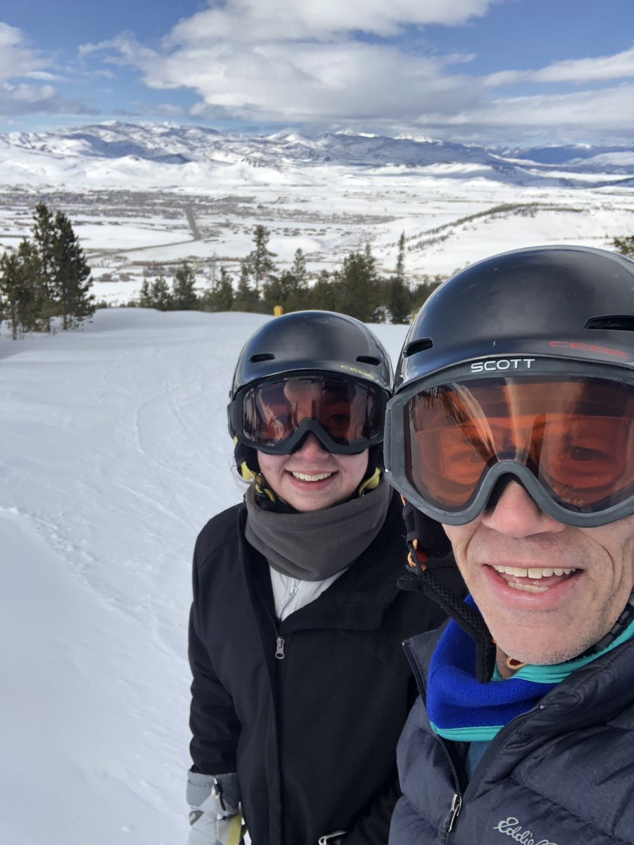 StrideCoachRA45's tweet photo. #Training at elevation is the best kind of training. Am I right? #crosstrain #hit #the #slopes #trainhappy #runhappy https://t.co/YPWxB6U6Gg