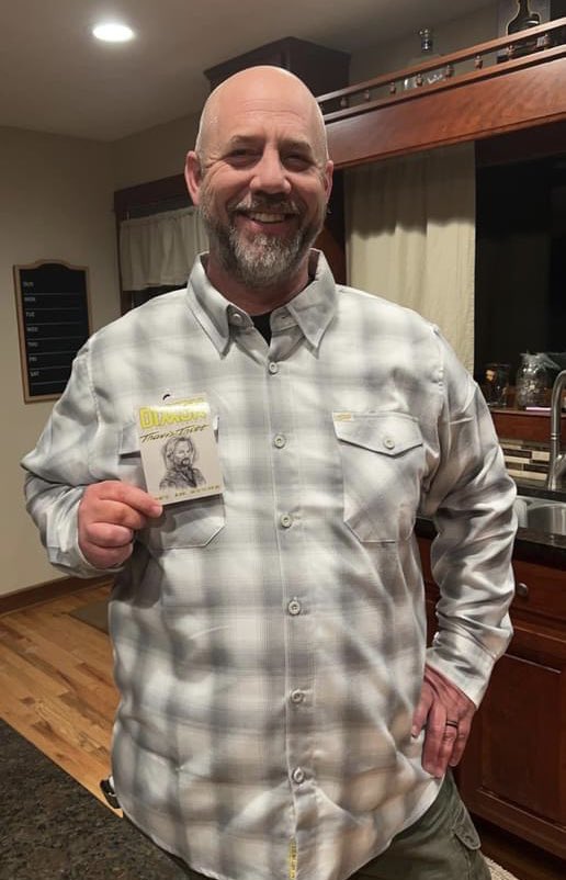 momgraff's tweet photo. @Travistritt my husband’s Set in Stone from Dixxon Flannel arrived today. I think he likes it! #setinstone @JoeGraff71 https://t.co/cTXhmFnfPX