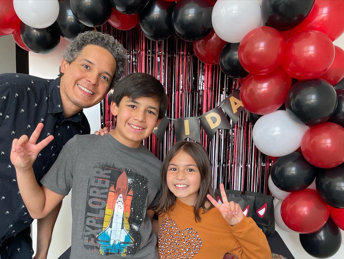 eulisesgil's tweet photo. Y sigueee creciendo… 
Cumpleaños #12 de Mathias 😅 https://t.co/8H62NCN8bs