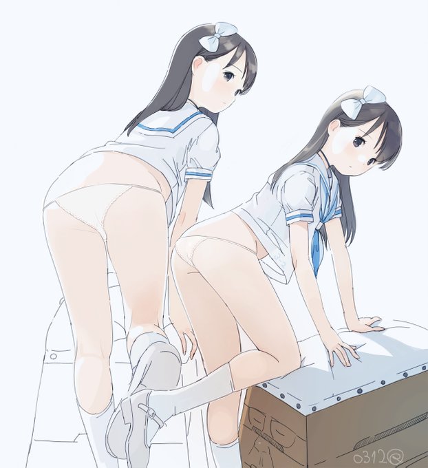 女子校の跳び箱に転生したおじさん 