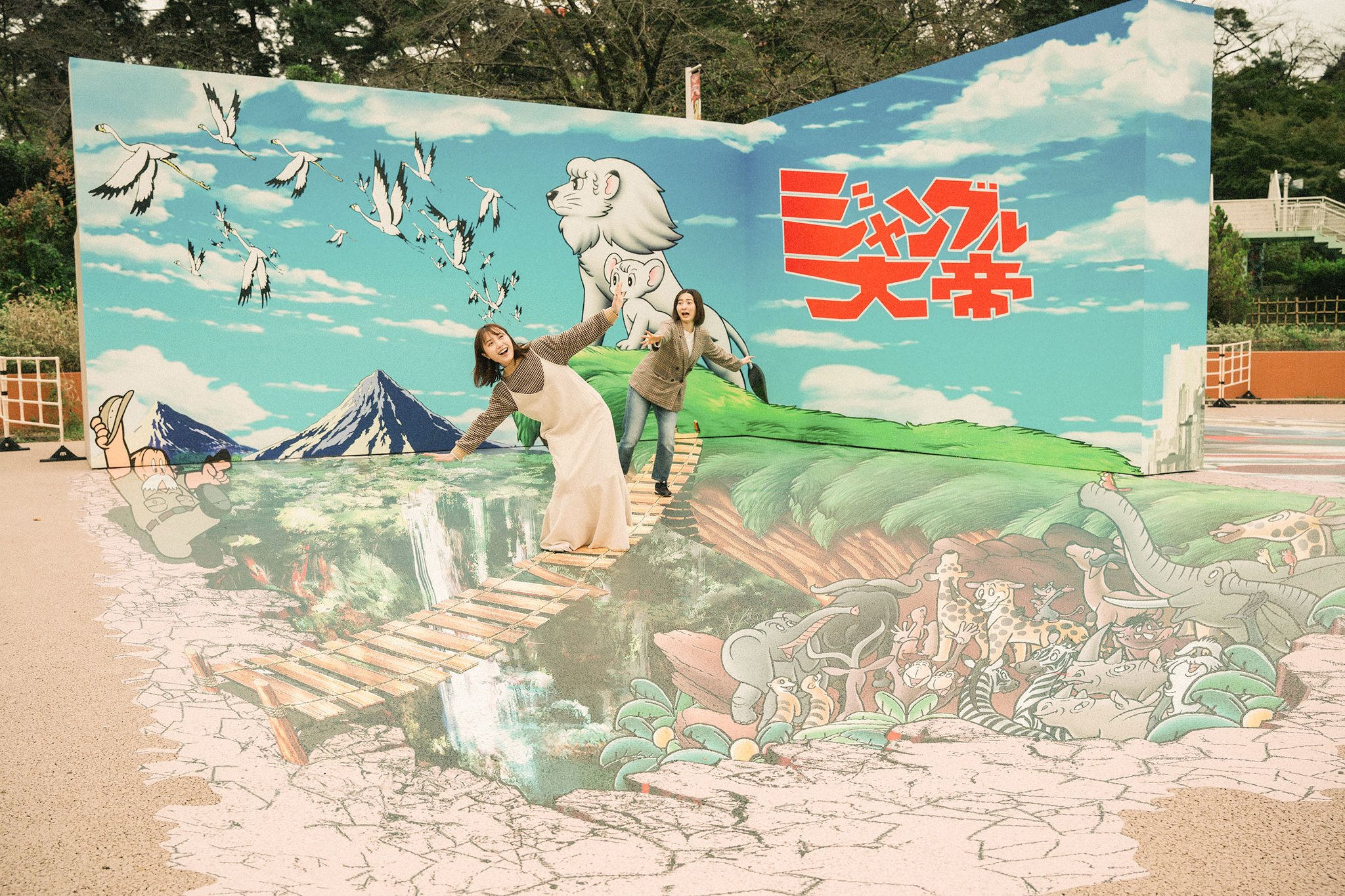 アートポスター：８２飛び石とアガパンサスのある庭園 西武園ゆうえんち（公式） on X: 